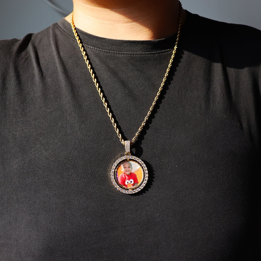 Infinionly Custom Made Photo Rotating double-sided Medallions Pendant
