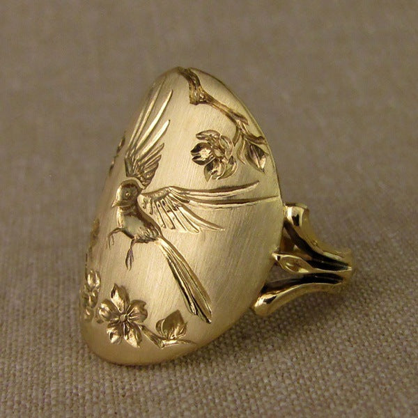 Infinionly Hummingbird Flower Ring