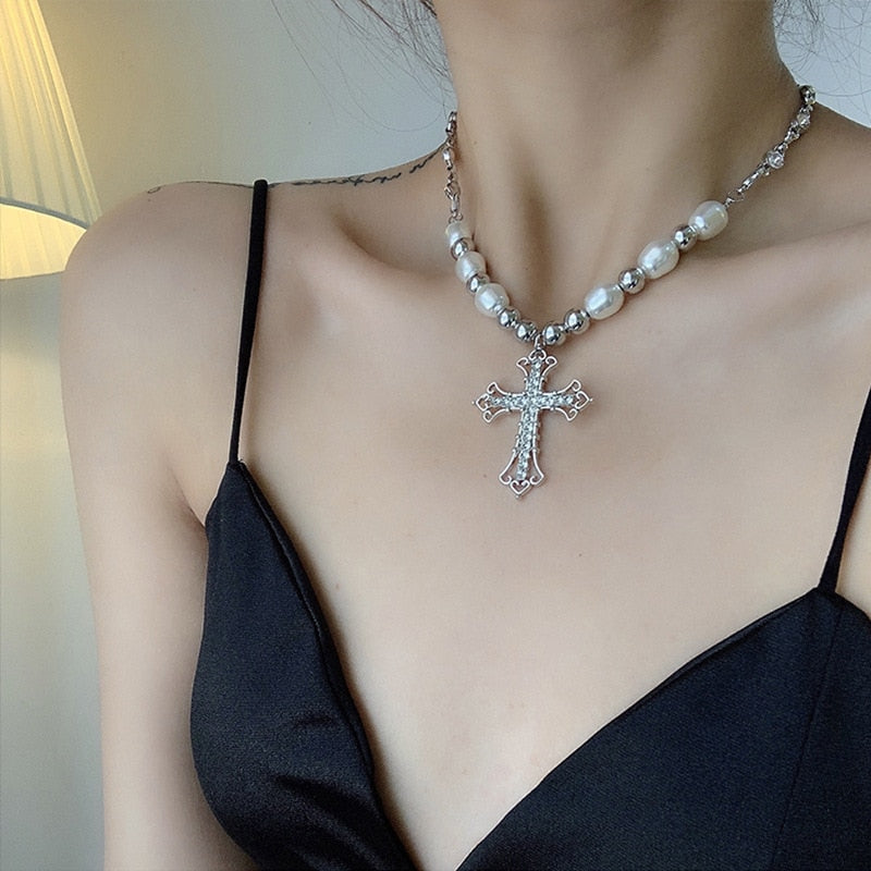 Infinionly Hip Hop Vintage Pearl Necklace