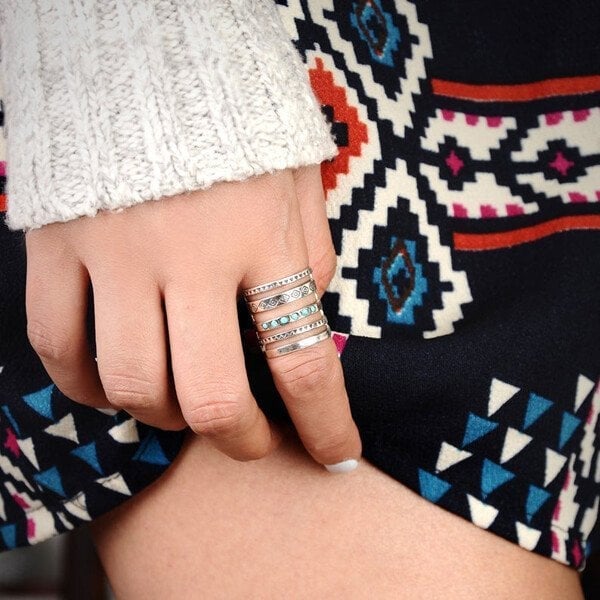 Infinionly Bohemian Openwork Carved Turquoise Ring