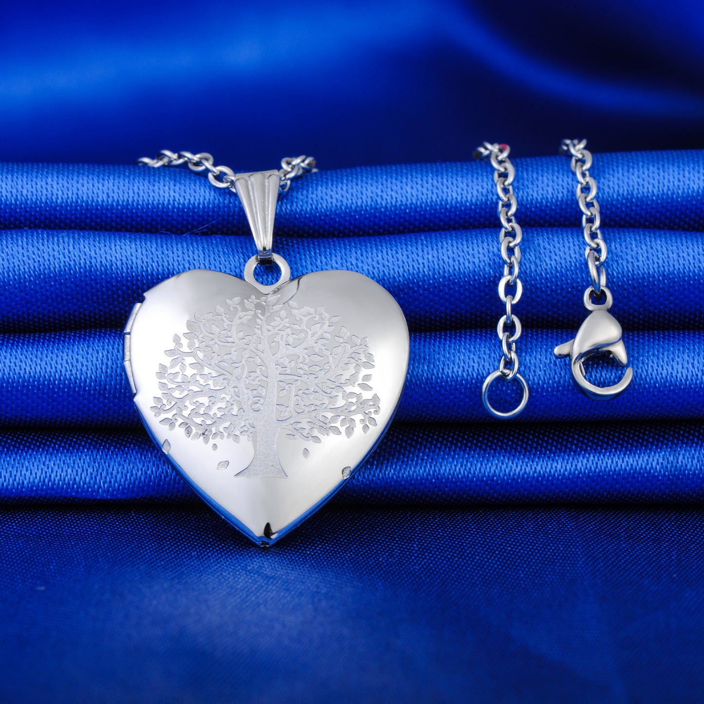 Infinionly Tree Heart Photo Locket Necklace