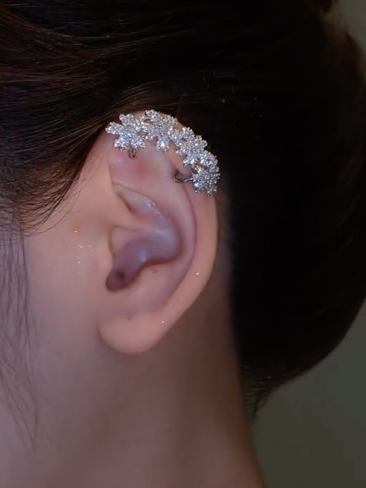Infinionlyy Zircon Flower Ear Bone Clamp