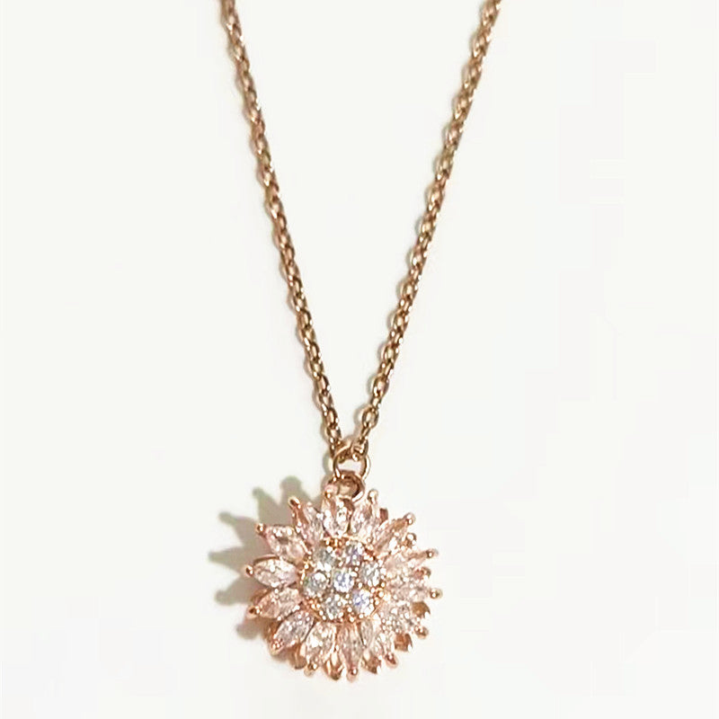 Infinionly Super Sparkling Sun Spinning Necklace