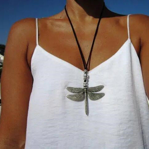 Infinionly Sterling Silver Vintage Carved Dragonfly Necklace