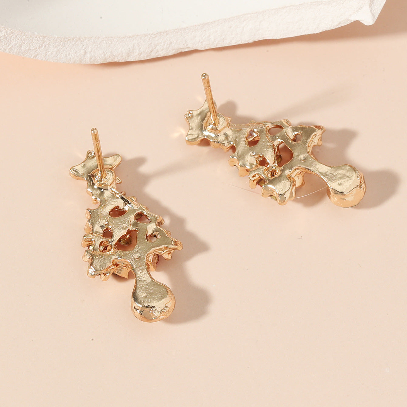 Infinionly Classic Christmas Tree Earrings