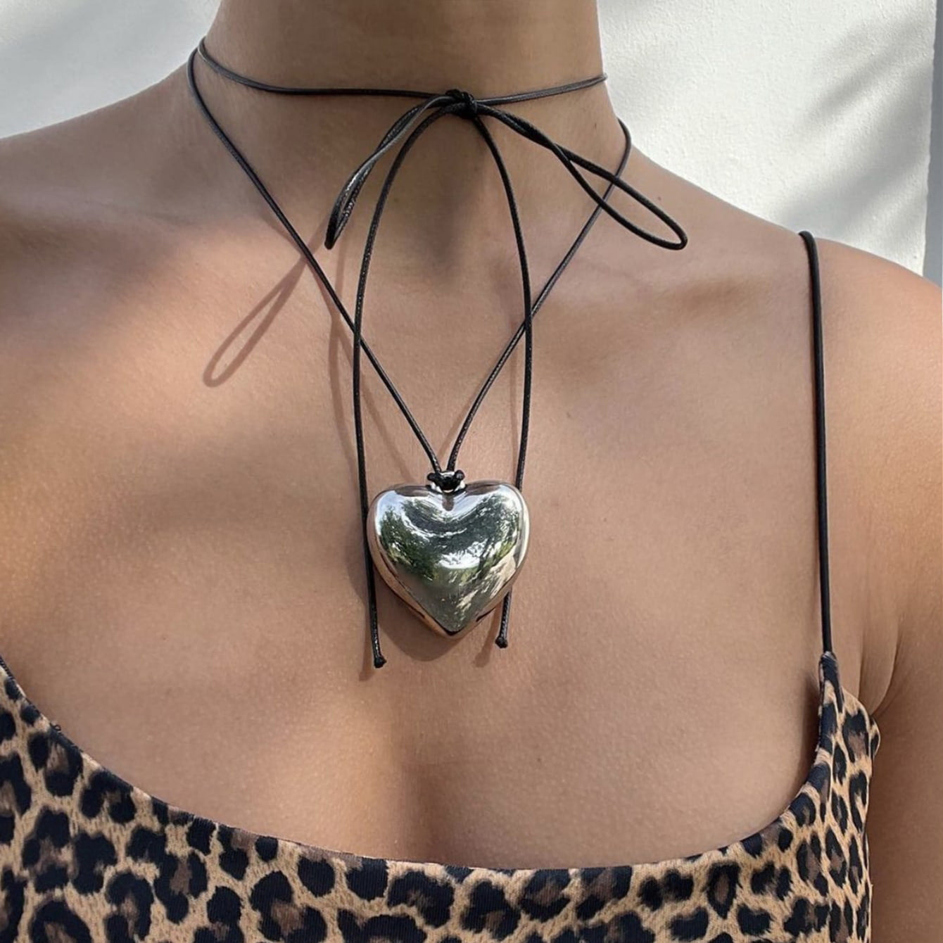 Simple Personality Big Heart Necklace