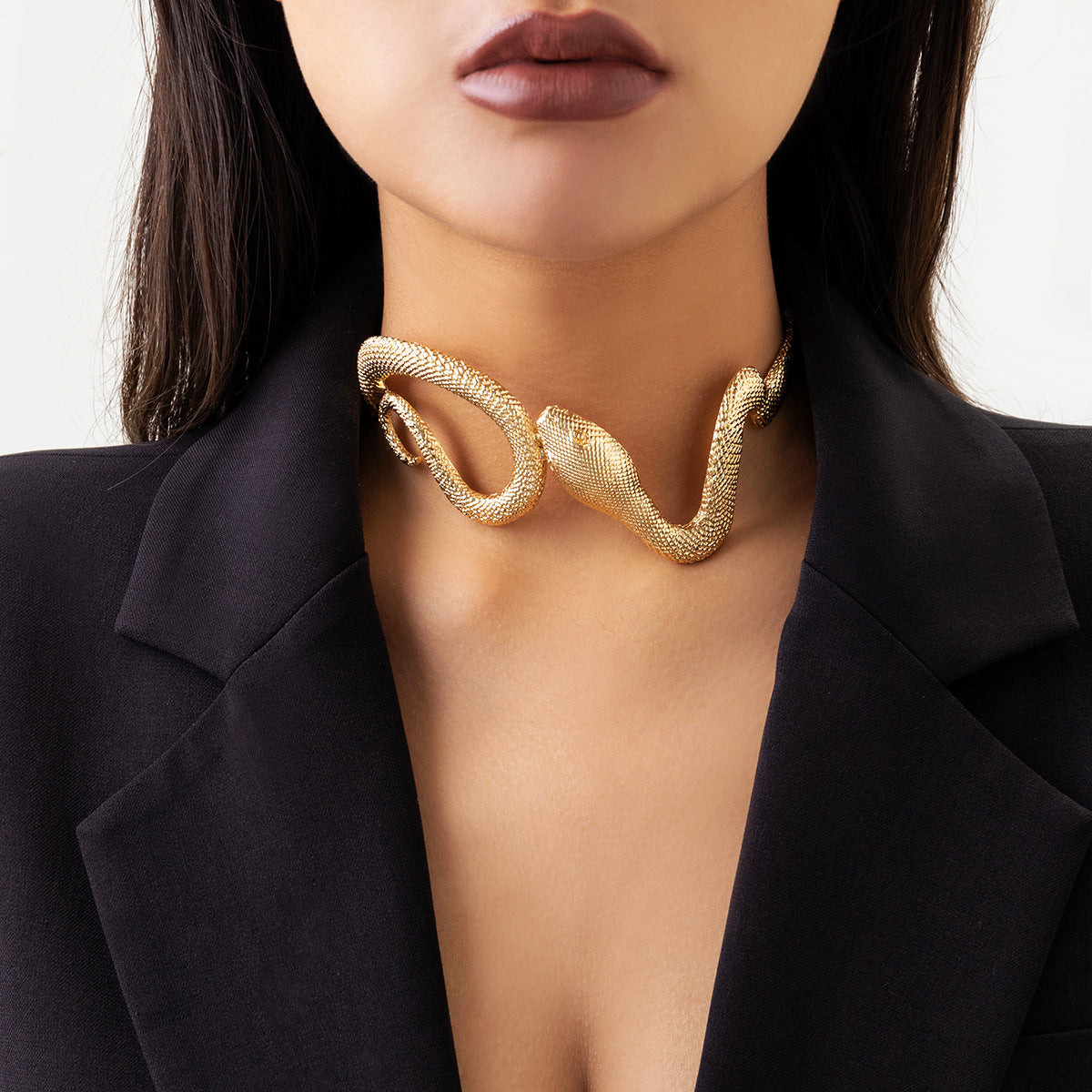 Metallic Fashion Snake Necklace