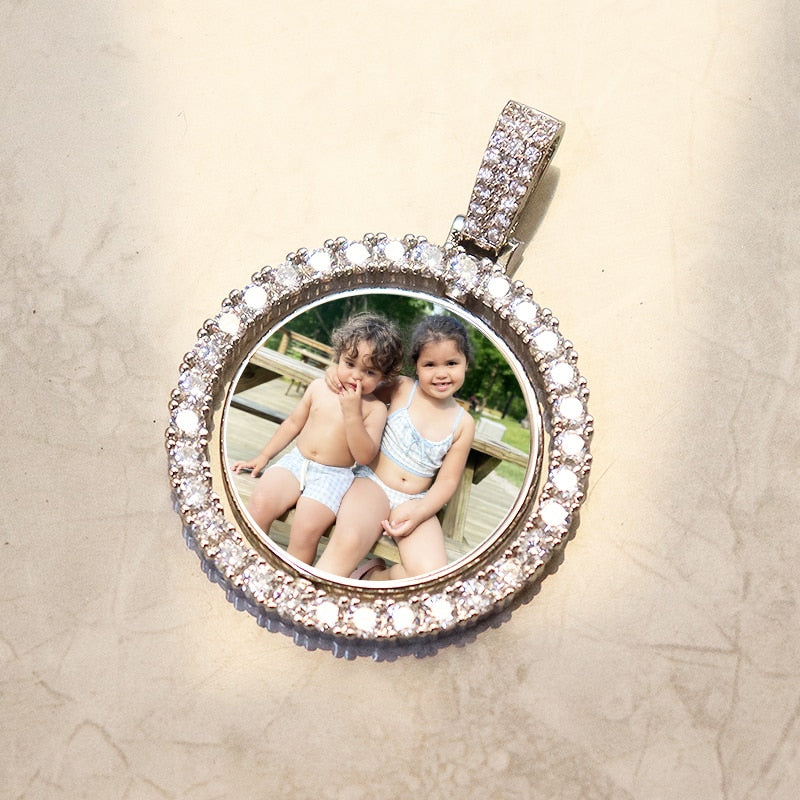 Infinionly Custom Made Photo Rotating double-sided Medallions Pendant