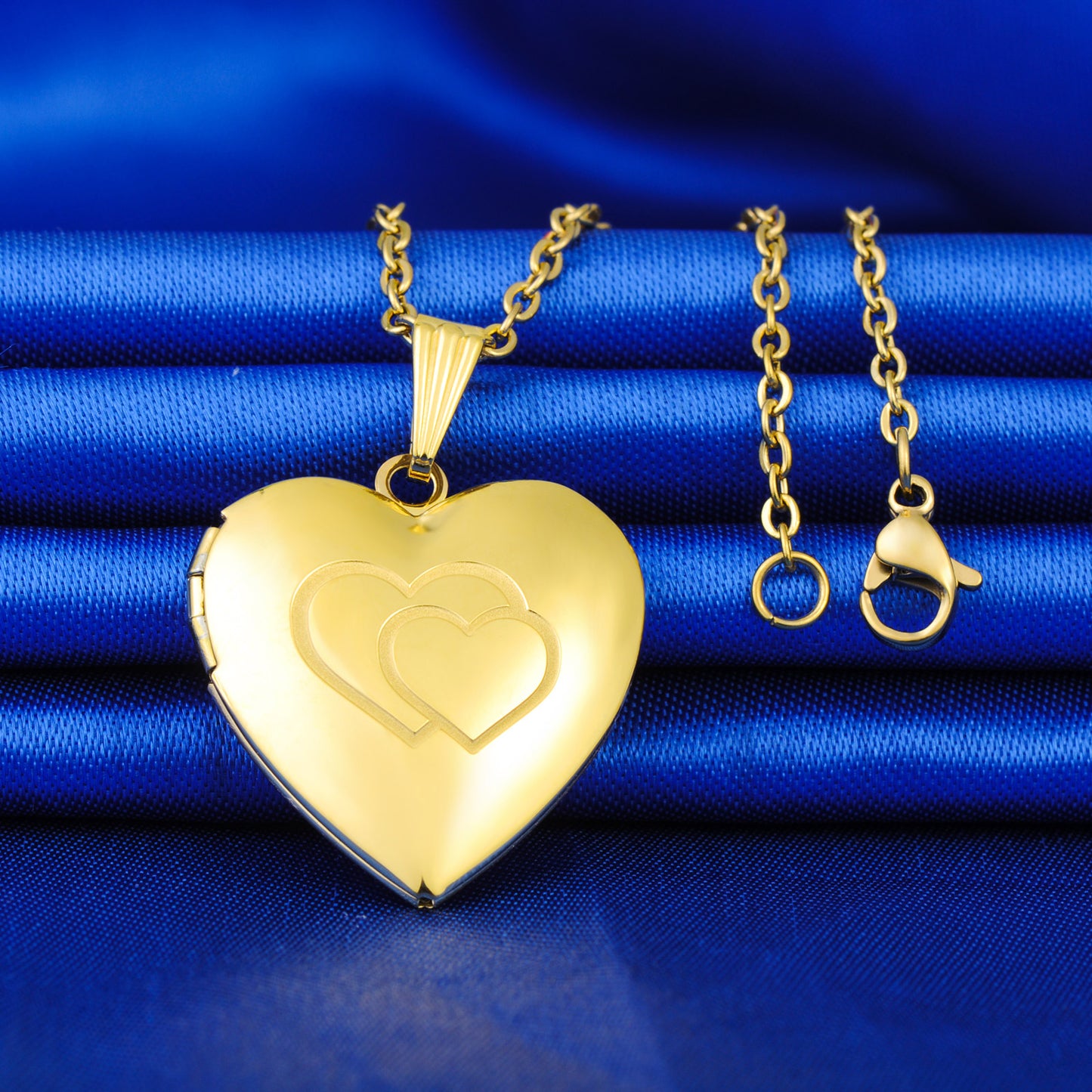 Infinionly Two Heart Photo Locket Necklace